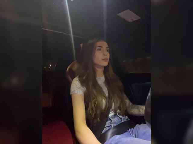 IzabellaOne Live Webcam on BongaCams