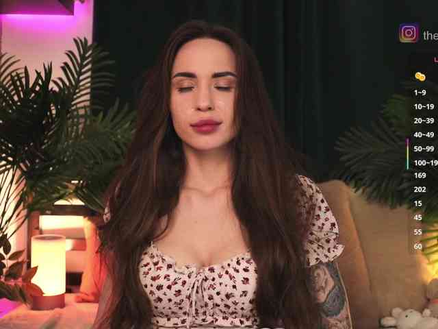 IzabellaOne Live Webcam on BongaCams