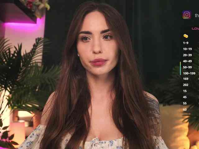 IzabellaOne Live Webcam on BongaCams