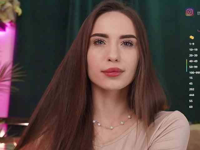 IzabellaOne Live Webcam on BongaCams