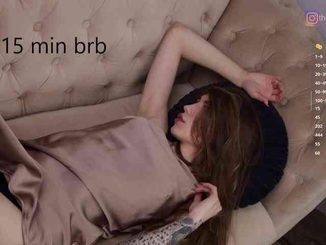 IzabellaOne Live Webcam on BongaCams