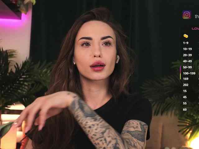 IzabellaOne Live Webcam on BongaCams