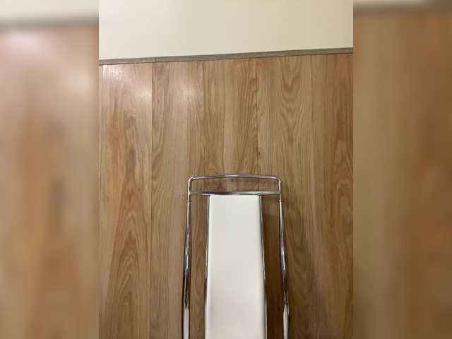 Nasty-tegress — Hello everyone. My name is Nastya, the toy works from 1 token. Show in the bath 1500 tokens.watch your camera 200