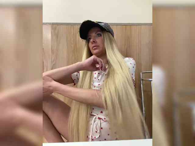Nasty-tegress webcam
