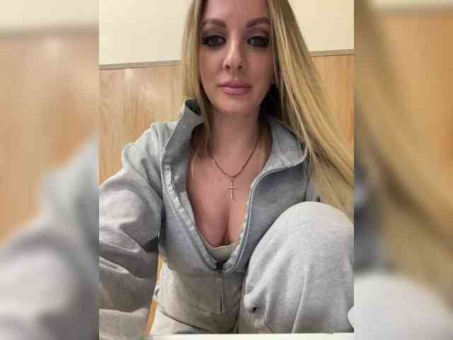 Nasty-tegress webcam