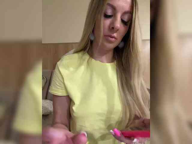 Nasty-tegress webcam