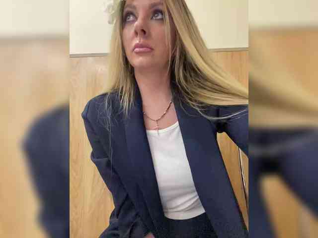 Nasty-tegress webcam