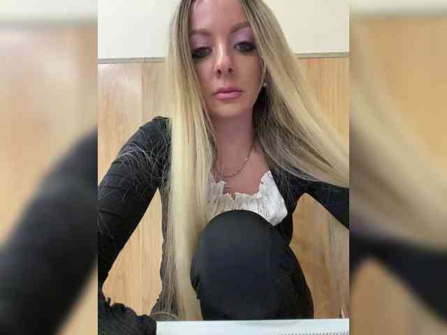 Nasty-tegress webcam