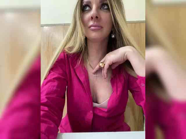 Nasty-tegress webcam