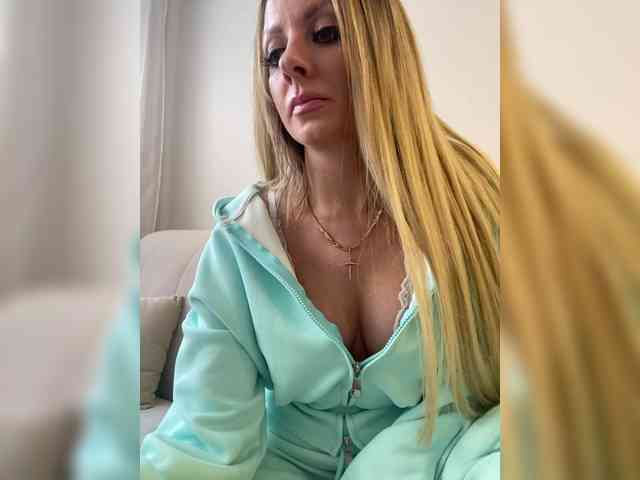 Nasty-tegress webcam