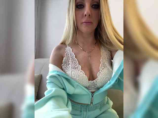 Nasty-tegress webcam