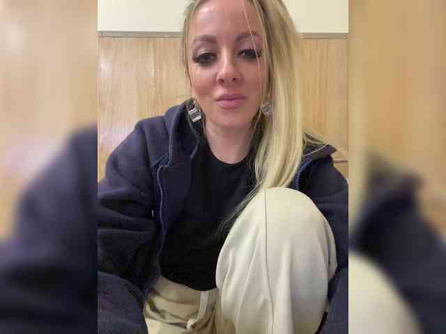 Nasty-tegress webcam