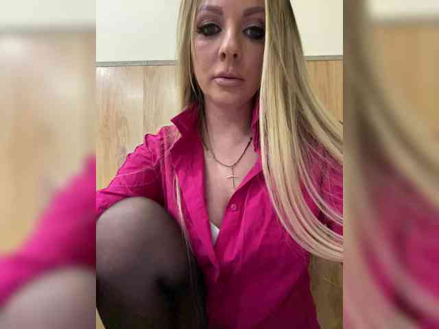 Nasty-tegress webcam