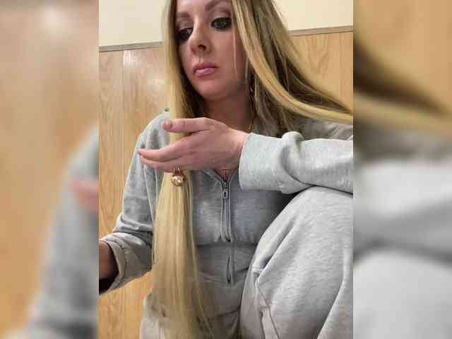 Nasty-tegress webcam