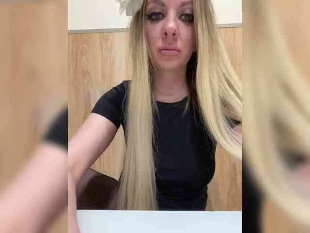 Nasty-tegress webcam