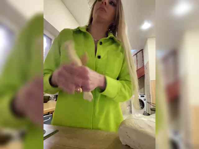 Nasty-tegress webcam