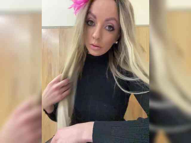 Nasty-tegress webcam