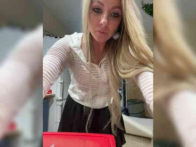 Nasty-tegress webcam