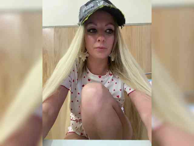 Nasty-tegress webcam