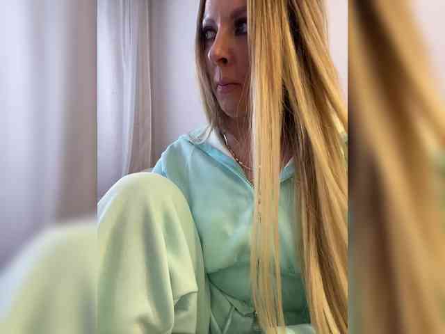 Nasty-tegress webcam