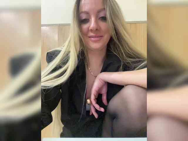 Nasty-tegress webcam