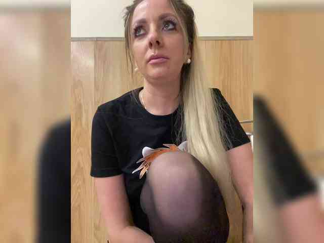 Nasty-tegress webcam