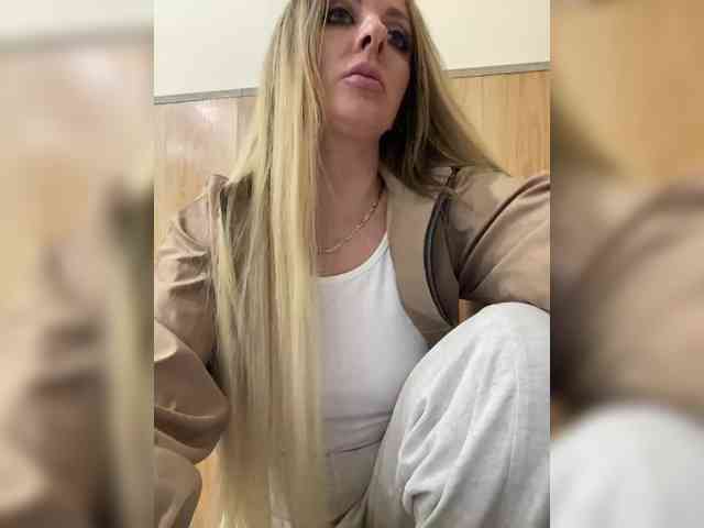 Nasty-tegress webcam