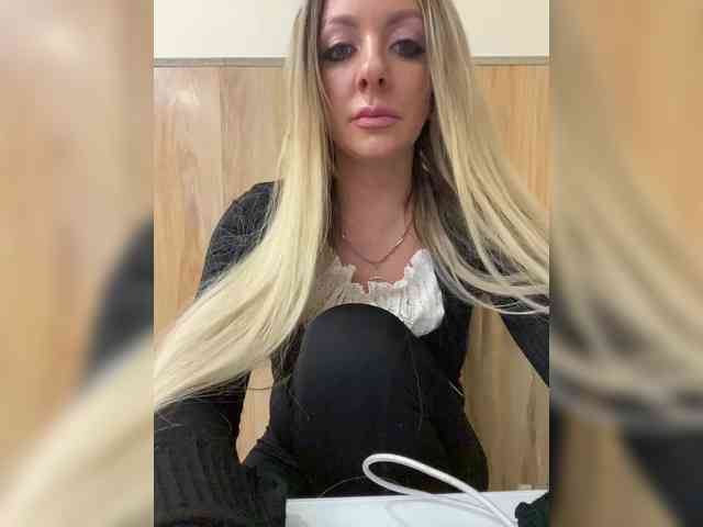 Nasty-tegress webcam