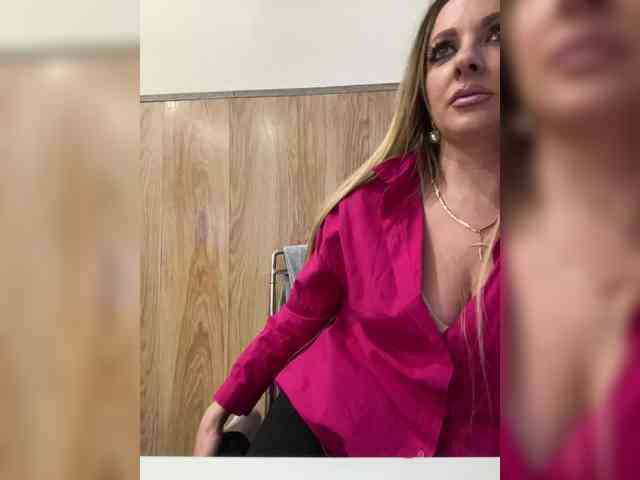 Nasty-tegress webcam