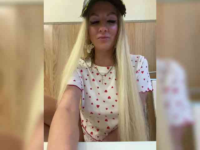 Nasty-tegress webcam