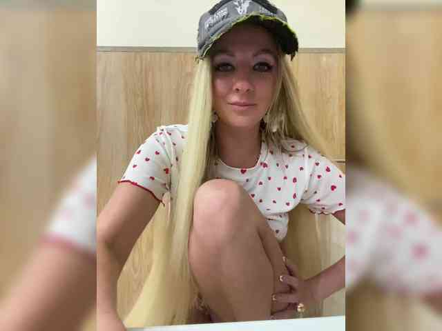 Nasty-tegress webcam
