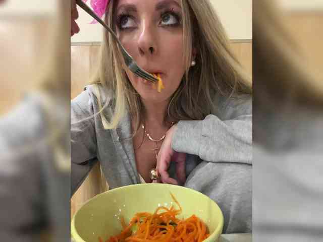 Nasty-tegress webcam