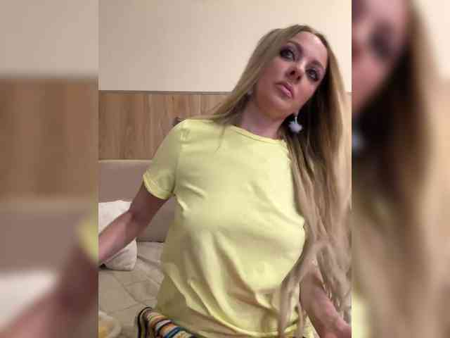 Nasty-tegress webcam