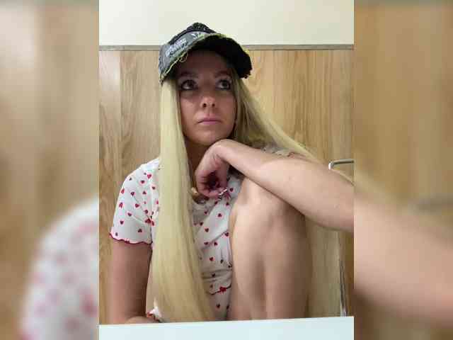 Nasty-tegress webcam