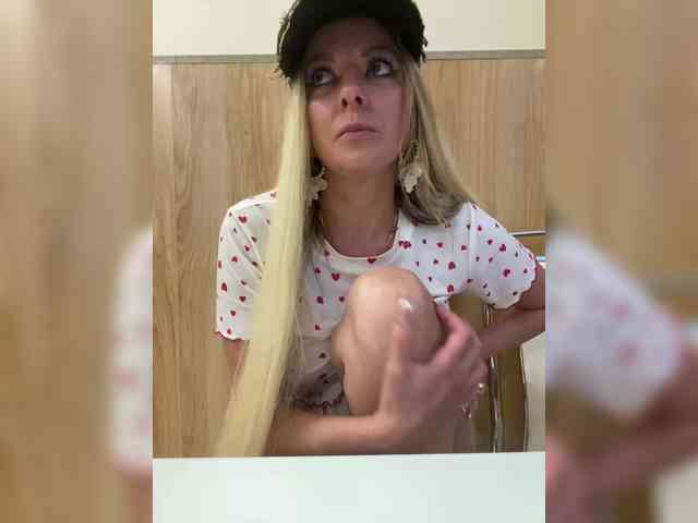 Nasty-tegress webcam