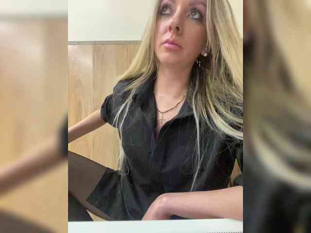 Nasty-tegress webcam
