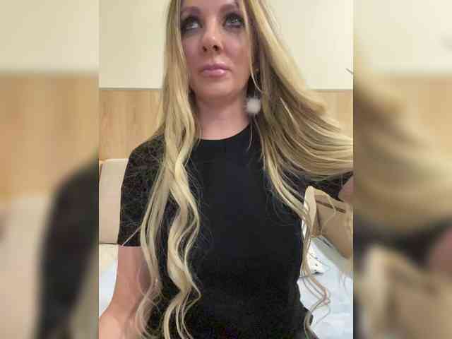 Nasty-tegress webcam