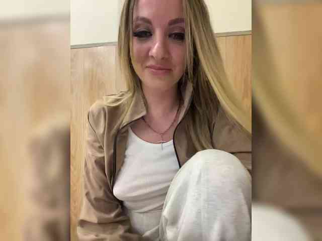 Nasty-tegress webcam