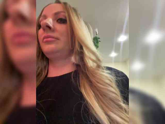 Nasty-tegress webcam