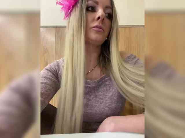 Nasty-tegress webcam