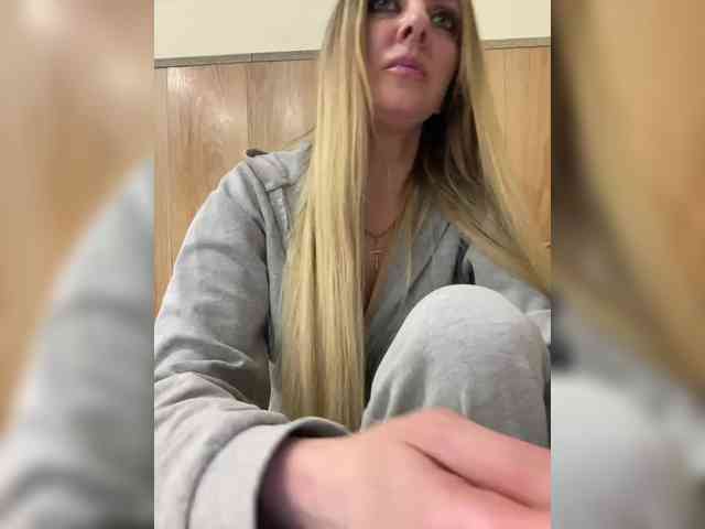 Nasty-tegress webcam