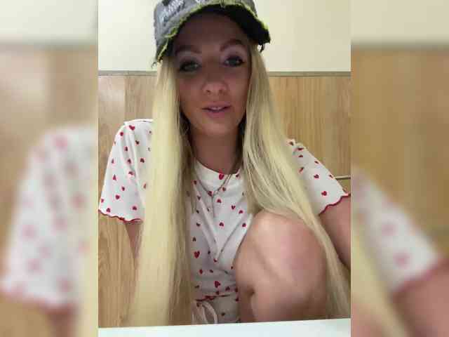 Nasty-tegress webcam