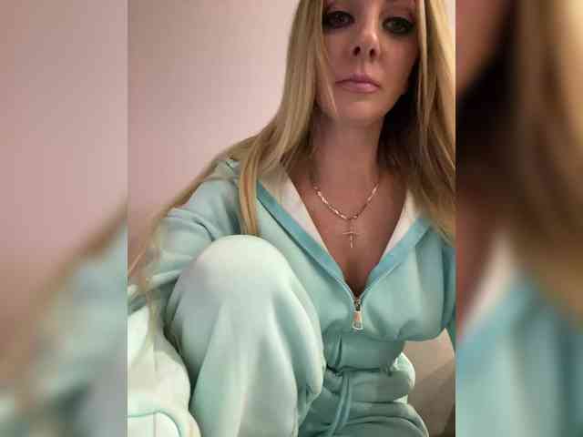 Nasty-tegress webcam