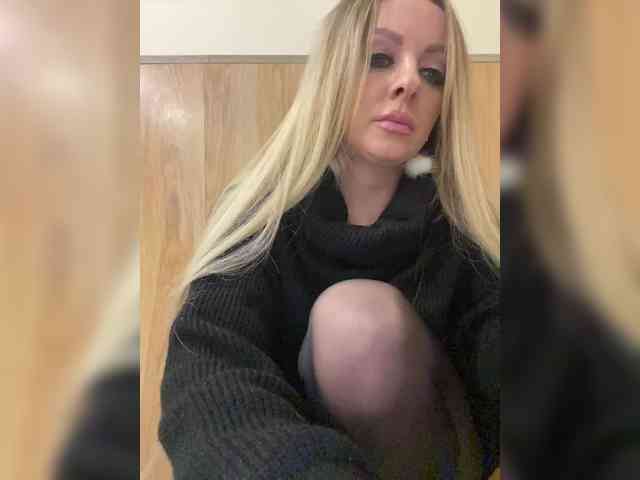 Nasty-tegress webcam