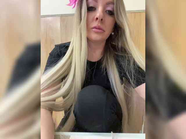 Nasty-tegress webcam