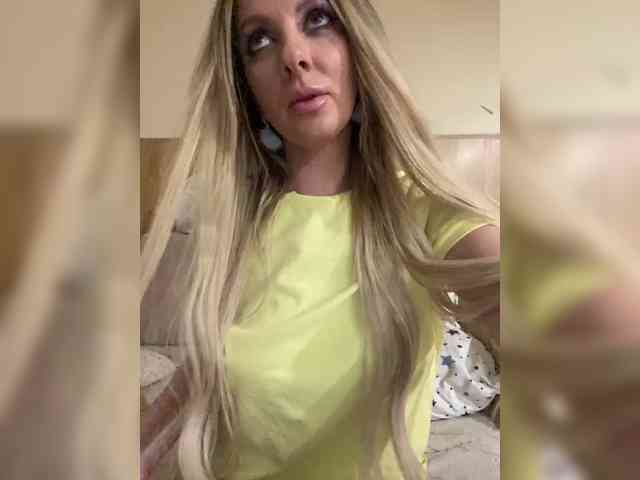 Nasty-tegress webcam