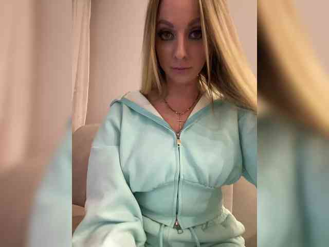 Nasty-tegress webcam