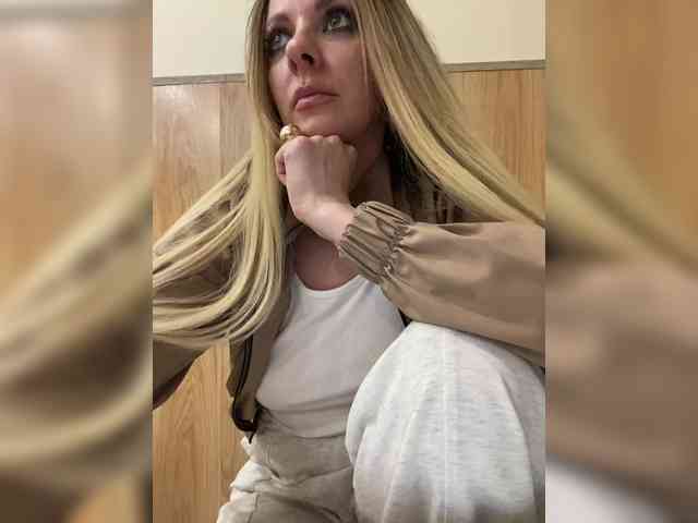 Nasty-tegress webcam