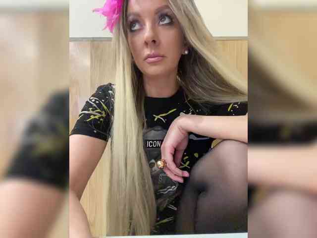 Nasty-tegress webcam