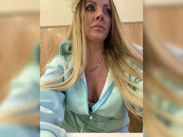 Nasty-tegress webcam